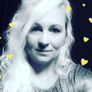 Meet your Posher, Denice 'rose'